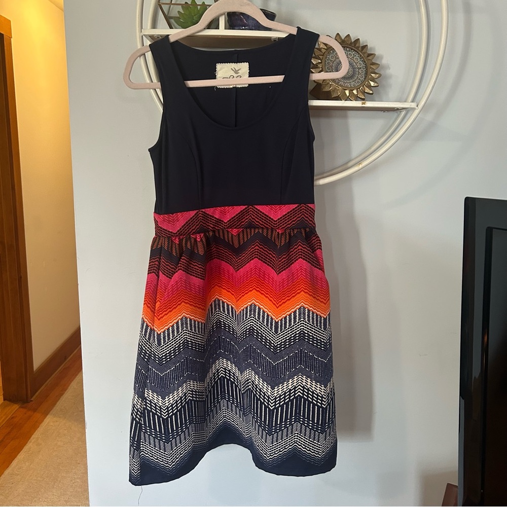 Tabitha Navy Sleeveless Chevron Fit And Flare Anthropologie Dress Size 2